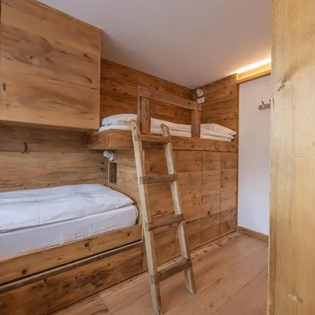 Casa Dolomiti, Panoramica E A Pochi Passi Dal Centro E Dalle Piste Da Sci Apartamento