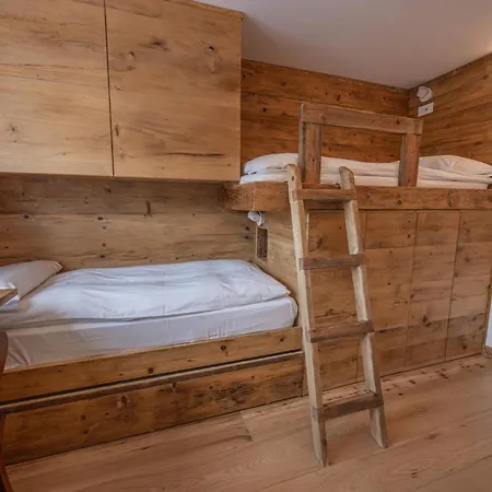 Casa Dolomiti, Panoramica E A Pochi Passi Dal Centro E Dalle Piste Da Sci 公寓 科尔蒂纳丹佩佐