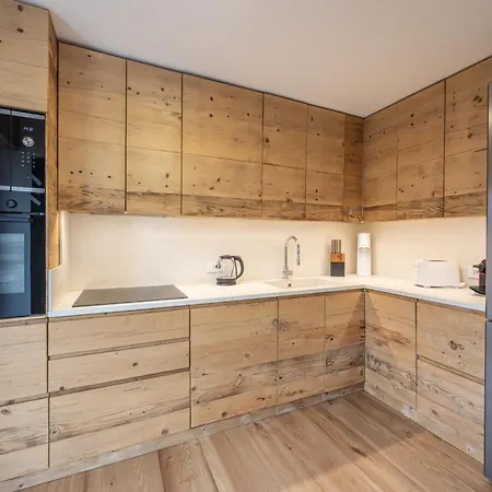 Apartamento Casa Dolomiti, Panoramica E A Pochi Passi Dal Centro E Dalle Piste Da Sci *